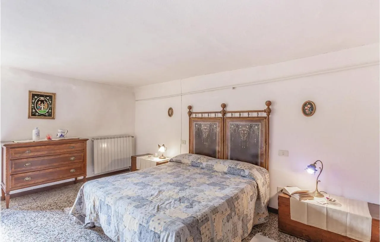 Holiday Home La Casina Tortigliano